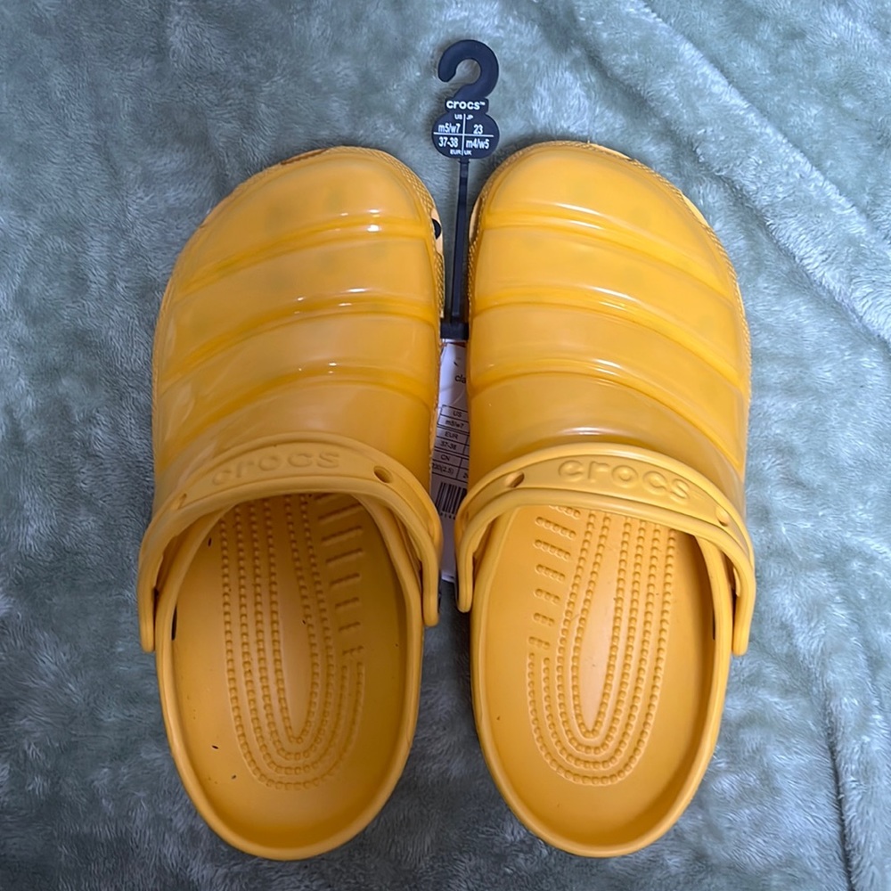 Crocs